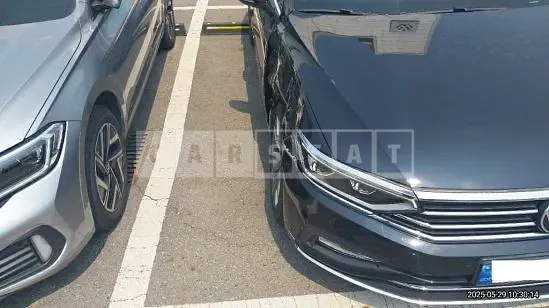 Photo 2 of 45: 2021 Volkswagen Passat GT 2.0TDI — Korean insurance auction