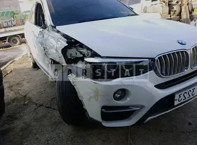 Photo 1 of 9: 2015 BMW X4 xDrive20d, VIN WBAXX1102F0L93035 — Korean insurance auction