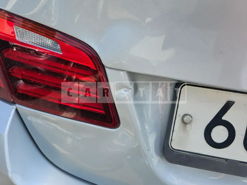 Photo 2 of 28: 2015 BMW 520d — Korean insurance auction