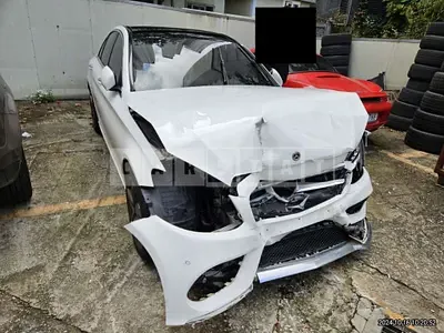 Photo 1 of 19: 2018 Mercedes-Benz C250d 4Matic — Korean insurance auction