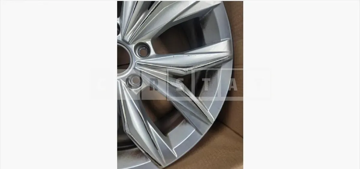 Photo 3 of 3: 2020 Volkswagen (parts) Tiguan Wheel — Korean insurance auction