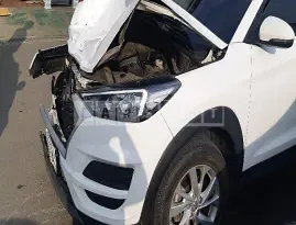 Photo 2 of 19: 2019 Hyundai Tucson, VIN KMHJ281ABKU978259 — Korean insurance auction