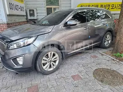 Photo 1 of 12: 2015 Kia Sorento, VIN KNAPS81ABFA057666 — Korean insurance auction