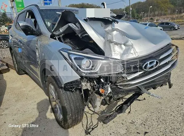 Photo 2 of 17: 2015 Hyundai Santa Fe DM Diesel 2.0 4WD — Korean insurance auction