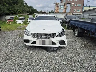 Photo 1 of 8: 2019 Mercedes-Benz C220 d 4Matic — Korean insurance auction
