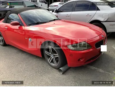 Photo 1 of 10: 2016 BMW Z4, VIN 4USBT33575LS55916 — Korean insurance auction
