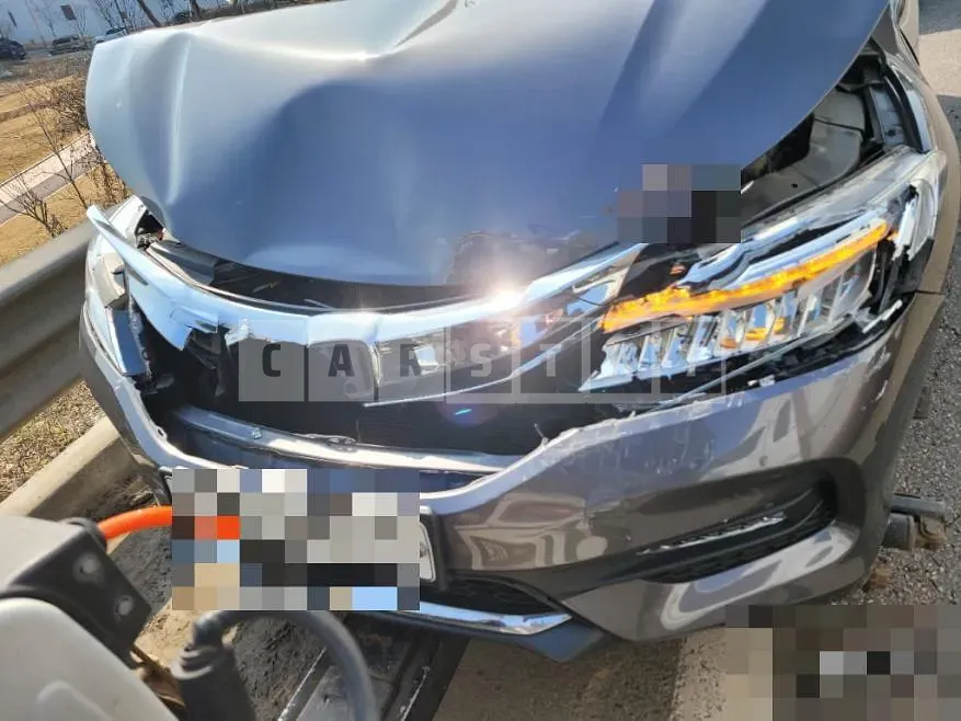 Photo 2 of 30: 2017 Honda Accord 2.4, VIN 1HGCR2680HA515728 — Korean insurance auction