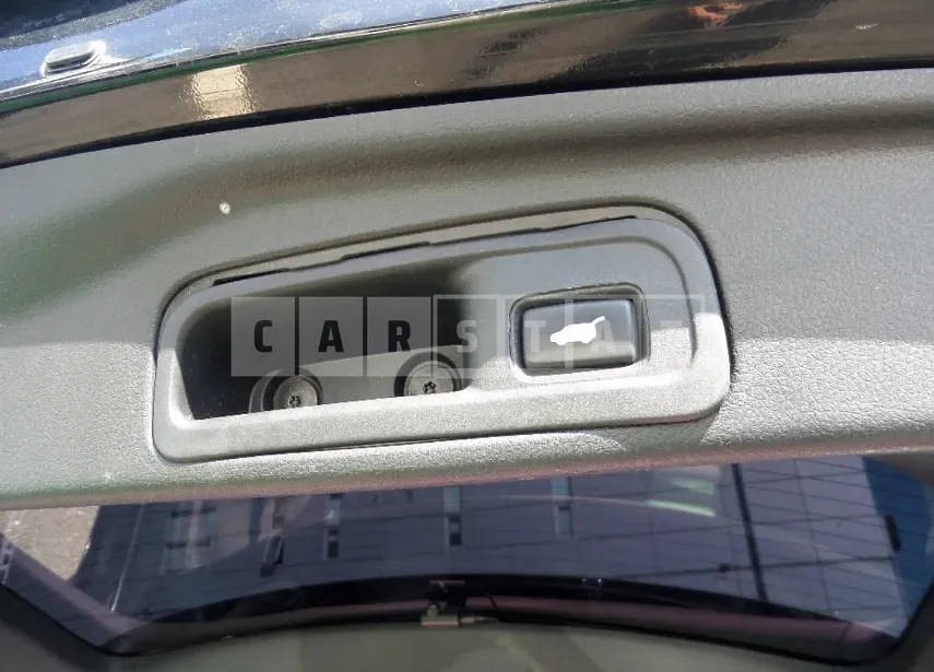 Photo 2 of 28: 2017 Honda Pilot, VIN 5FNYF6850HB200026 — Korean insurance auction