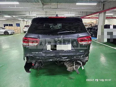 Photo 1 of 23: 2016 Kia Sorento — Korean insurance auction