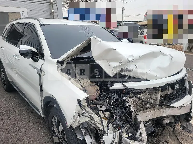 Photo 2 of 10: 2020 Kia Sorento — Korean insurance auction