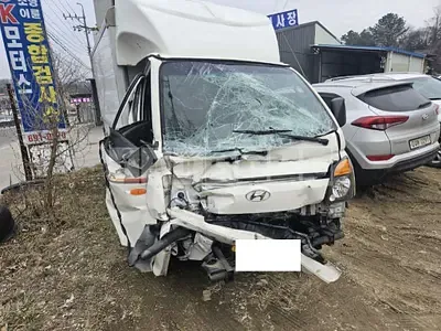 Photo 1 of 9: 2016 Bentley Hyundai Nst 1 Ton Long Body Wing Body Tower, VIN KMFZCZ7KBGU300726 — Korean insurance auction