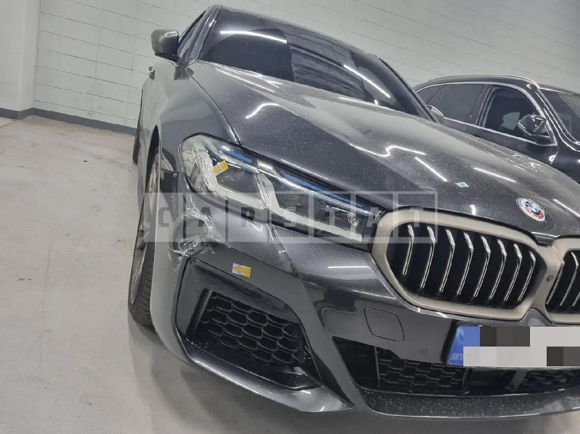 Photo 2 of 6: 2022 BMW (parts) M550i xDrive Light — Korean insurance auction
