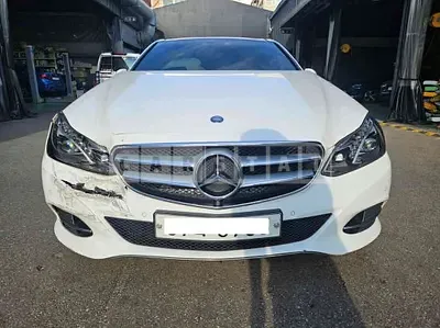 Photo 1 of 18: 2016 Mercedes-Benz E250 BlueTec 4Matic, VIN WDDHF9HB1GB275070 — Korean insurance auction