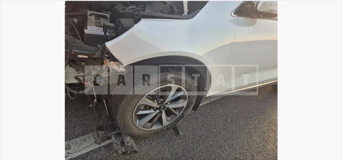 Photo 2 of 12: 2019 Kia Sorento — Korean insurance auction