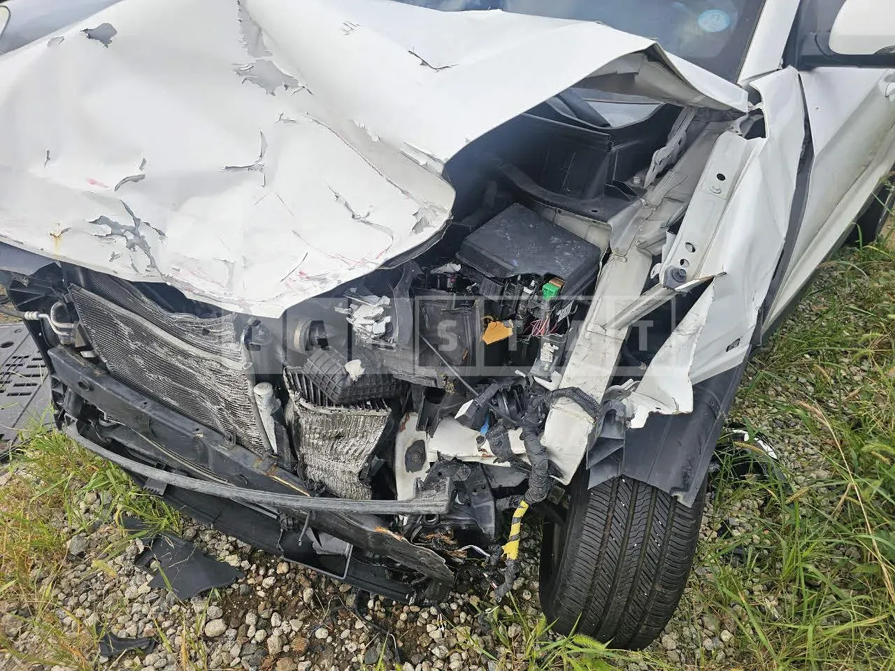 Photo 2 of 8: 2015 Hyundai Tucson, VIN KMHJ381ABGU048914 — Korean insurance auction