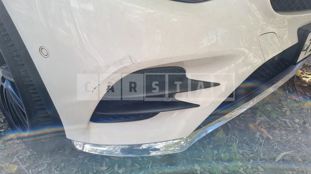 Photo 2 of 2: 2019 Mercedes-Benz GLC300 4Matic — Korean insurance auction