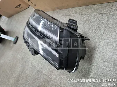 Photo 1 of 8: 2022 Genesis Light G80 Light, VIN KMTGB41CDNU130298 — Korean insurance auction