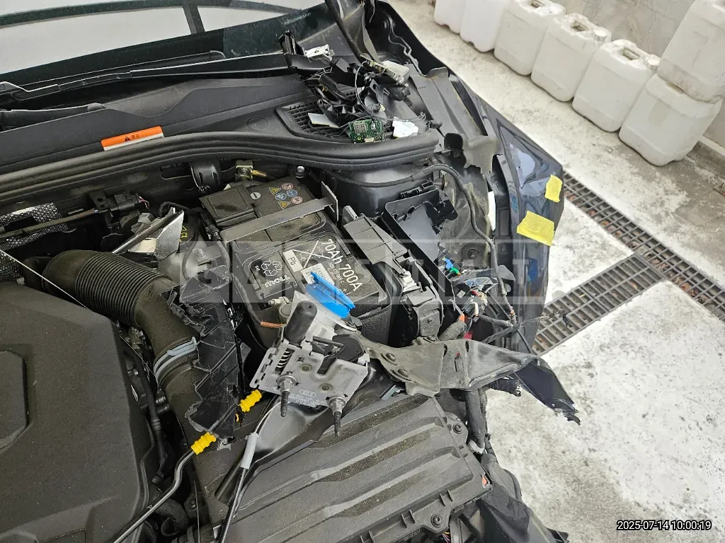 Photo 2 of 59: 2024 Volkswagen Golf GTI — Korean insurance auction