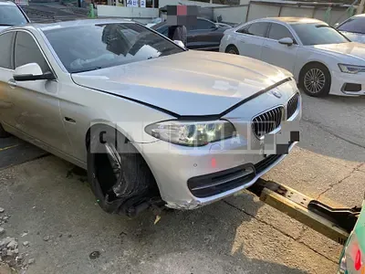 Photo 1 of 15: 2014 BMW 520d, VIN WBA5E5108FG056607 — Korean insurance auction