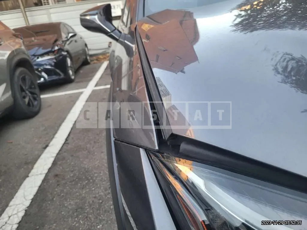 Photo 2 of 17: 2019 Lexus Ux 250h 2WD, VIN JTHY6JBHXK2026749 — Korean insurance auction