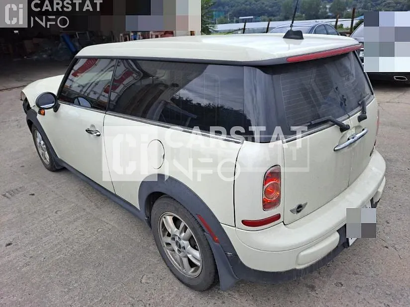 Photo 2 of 8: 2018 MINI Cooper — Korean insurance auction