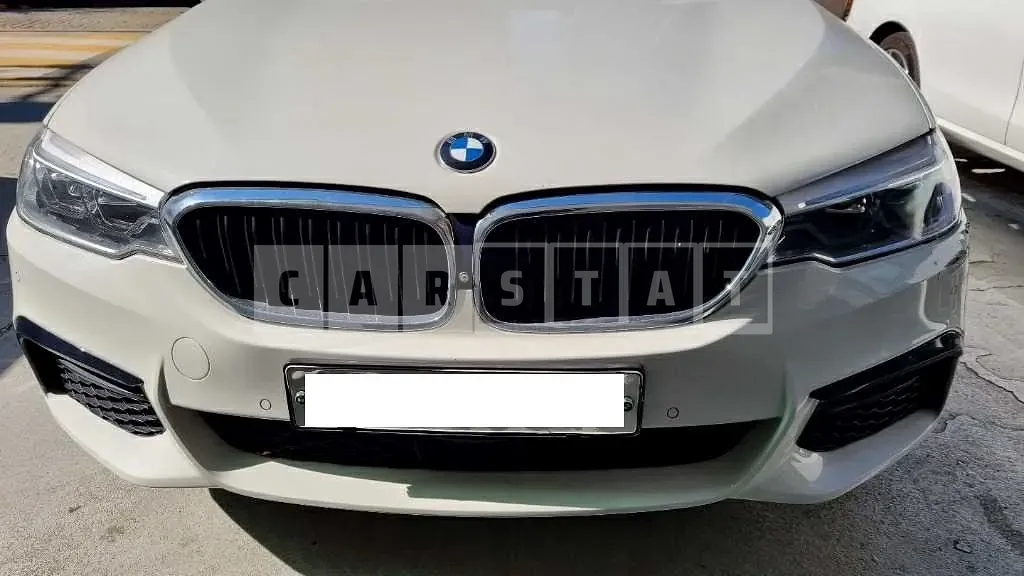 Photo 2 of 28: 2017 BMW 530i xDrive, VIN WBAJD9107HG477181 — Korean insurance auction