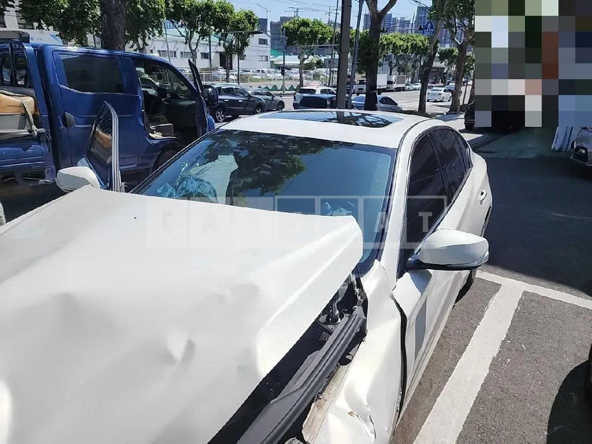 Photo 2 of 18: 2015 Infiniti Q50 2.2d, VIN JNKDV71E1FM531147 — Korean insurance auction