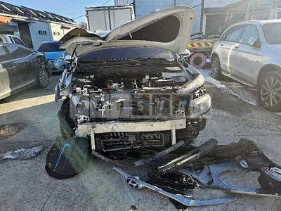 Photo 1 of 17: 2020 Hyundai Kona Electric, VIN KMHK281GFLU083356 — Korean insurance auction