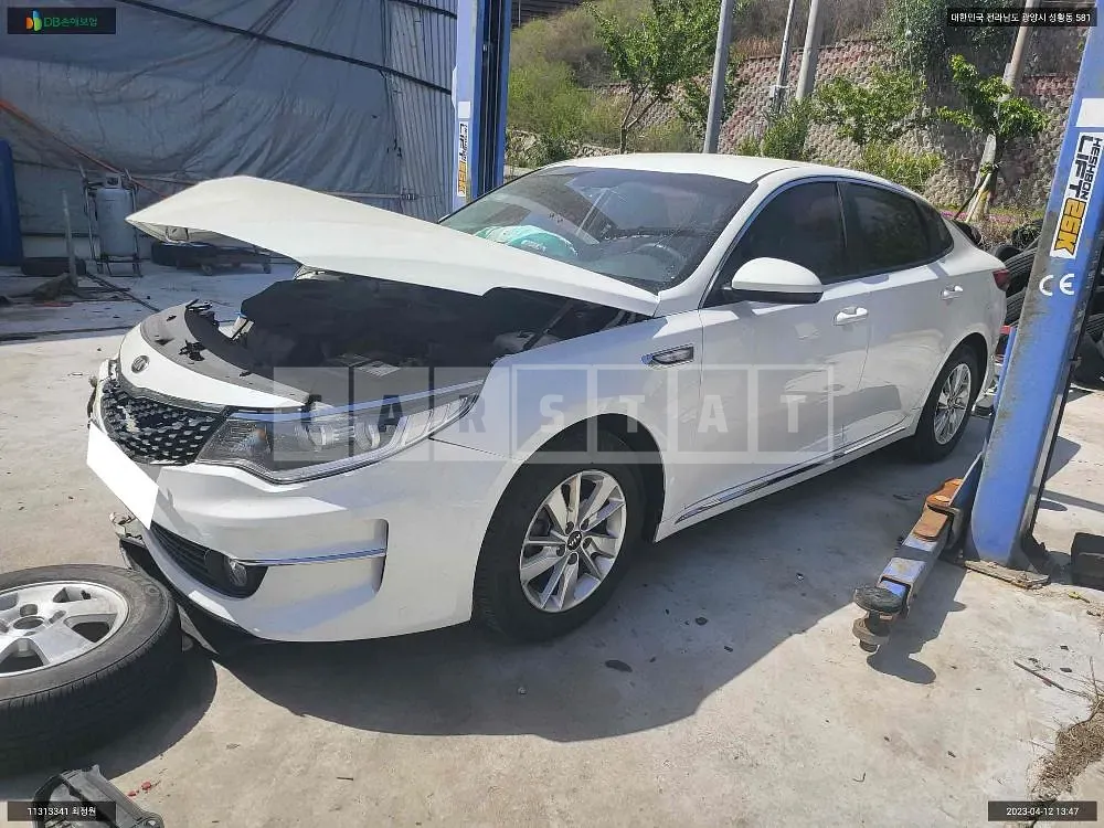 Photo 2 of 6: 2015 Kia K5, VIN KNAGS416BGA014102 — Korean insurance auction
