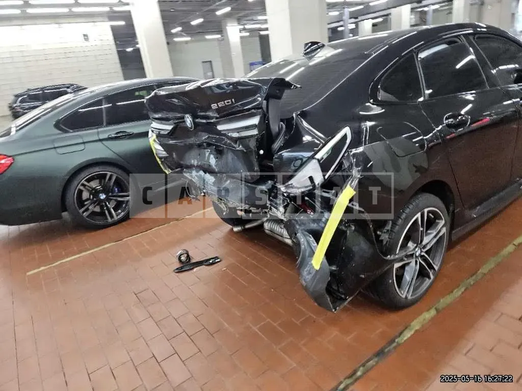 Photo 2 of 42: 2022 BMW 220i Gran Coupe — Korean insurance auction