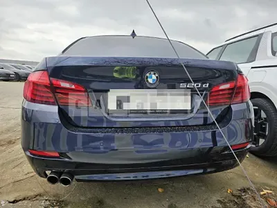 Photo 1 of 16: 2015 BMW 520d — Korean insurance auction