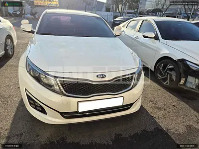 Photo 1 of 8: 2015 Kia K5, VIN KNAGM419BFA589914 — Korean insurance auction