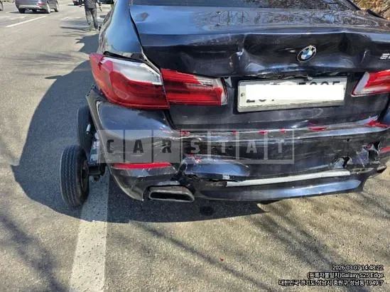Photo 2 of 3: 2020 BMW 520i Luxury, VIN WBAJK9106LBR78624 — Korean insurance auction