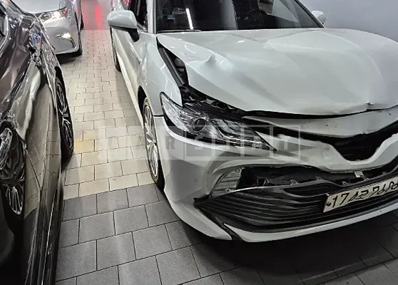 Photo 2 of 13: 2020 Toyota Camry Hybrid — Korean insurance auction