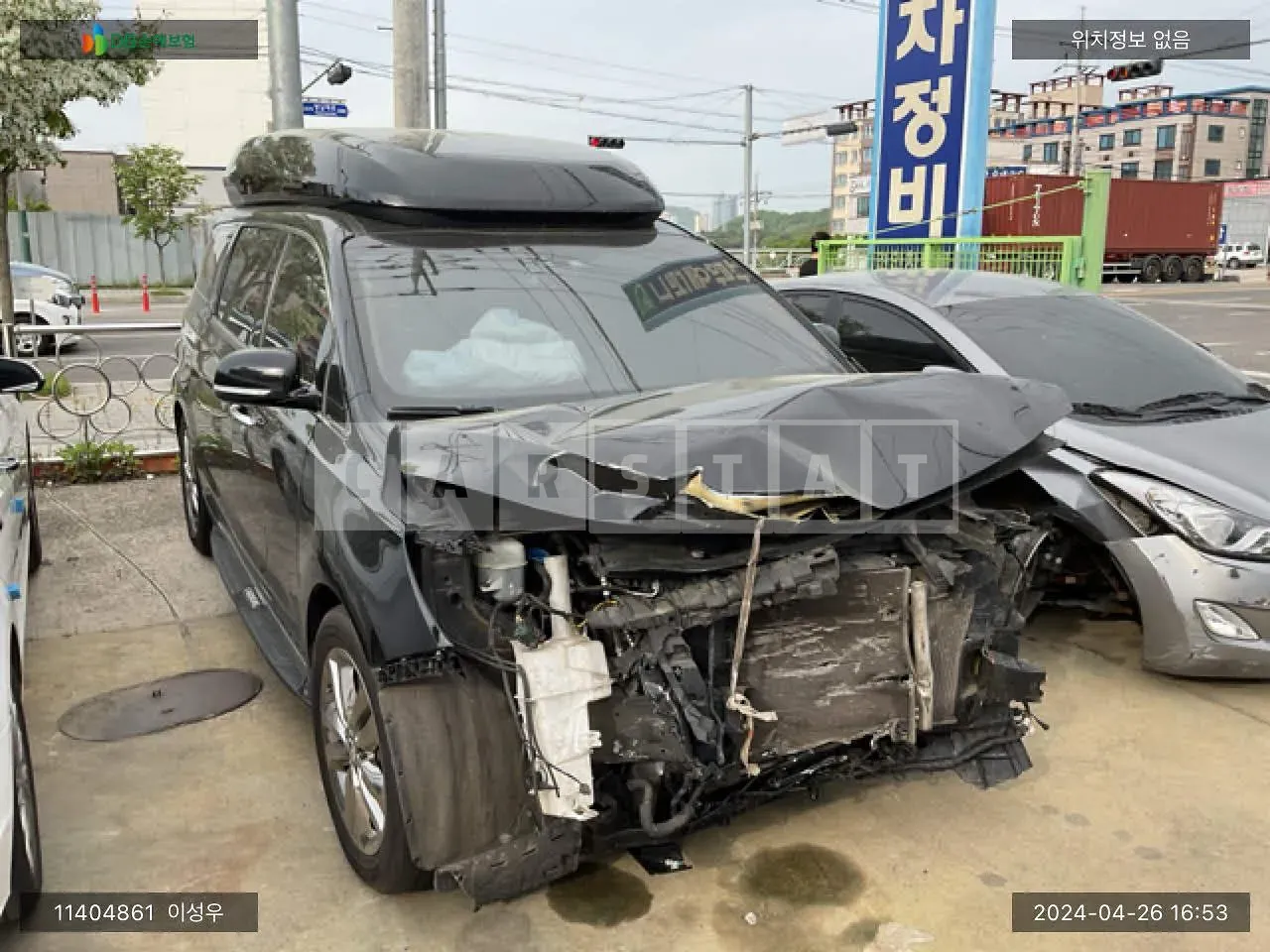 Photo 2 of 11: 2016 Kia Carnival High Limousine, VIN KNAME81ABGS195334 — Korean insurance auction
