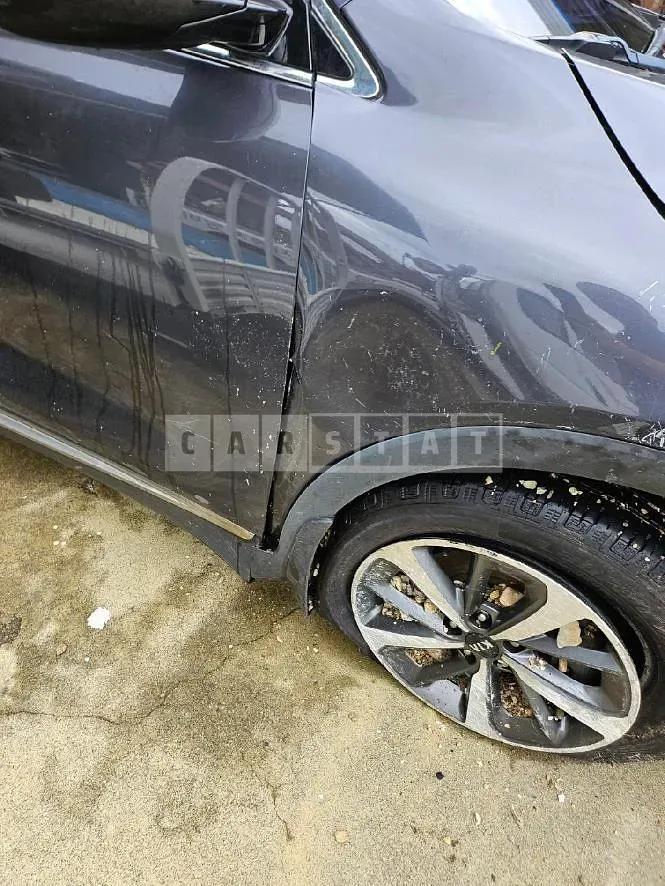 Photo 2 of 19: 2019 Kia Sorento — Korean insurance auction
