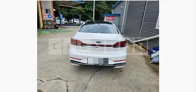 Photo 1 of 13: 2019 Kia K7 — Korean insurance auction