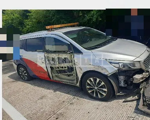 Photo 2 of 15: 2015 Kia Carnivals — Korean insurance auction
