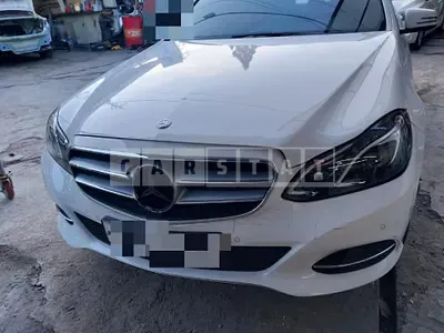Photo 1 of 9: 2015 Mercedes-Benz E250 BlueTec 4Matic, VIN WDDHF9HB9GB233357 — Korean insurance auction