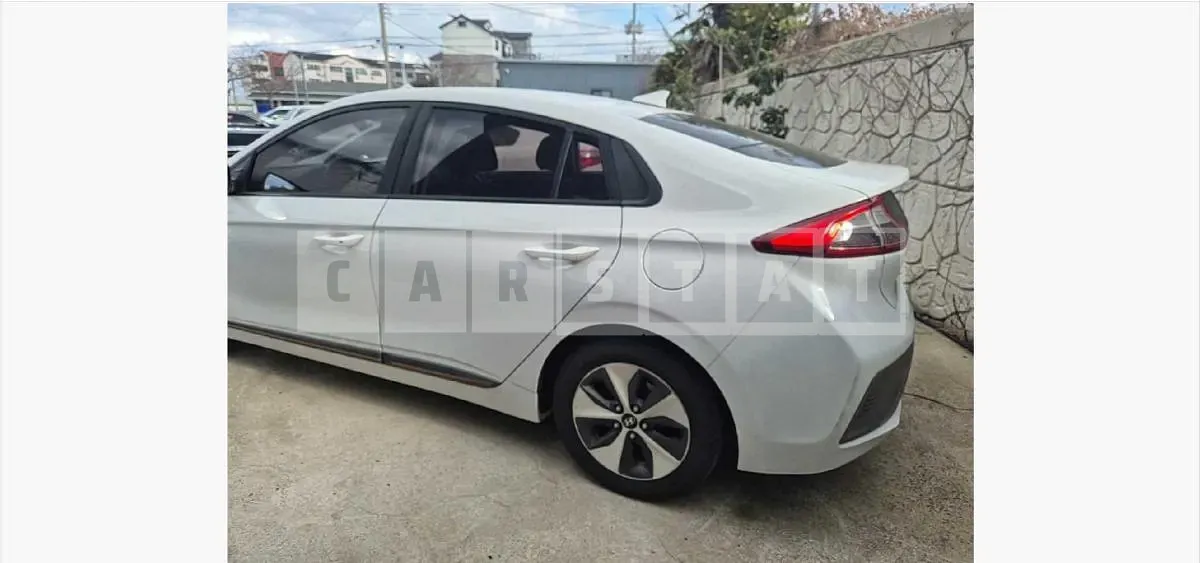 Photo 2 of 16: 2016 Hyundai IONIQ Electric Car — Korean insurance auction