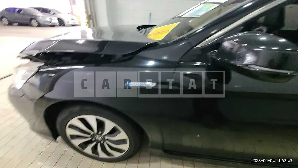 Photo 2 of 20: 2017 Honda Accord Hybrid, VIN JHMCR6650HC201281 — Korean insurance auction