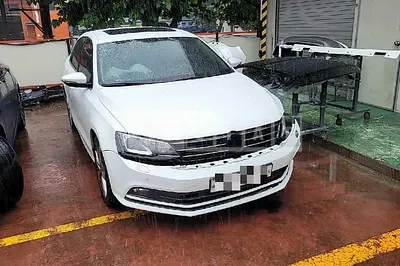 Photo 1 of 13: 2015 Volkswagen Zeta 2.0 TDI BMT Premium, VIN WVWZZZ16ZFM040319 — Korean insurance auction