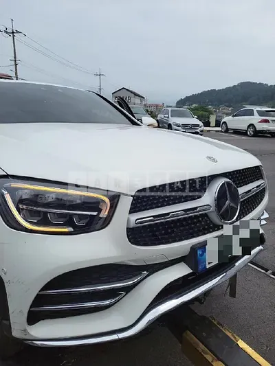 Photo 1 of 30: 2021 Mercedes-Benz GLC300 e 4Matic Coupe, VIN W1N0J5DB8MF982409 — Korean insurance auction