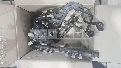 Photo 1 of 2: 2015 Kia Injector Carnival Injector Etc, VIN KNAMC81ABFS074299 — Korean insurance auction