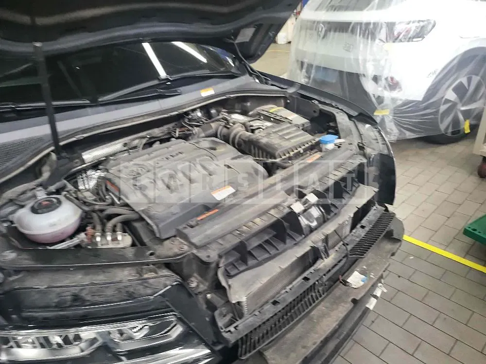 Photo 2 of 48: 2018 Volkswagen Tiguan 2.0 TDI, VIN WVGZZZ5NZJW920676 — Korean insurance auction