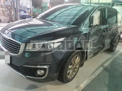 Photo 1 of 23: 2017 Kia Carnival 9-Seater, VIN KNAMC81ABJS368059 — Korean insurance auction