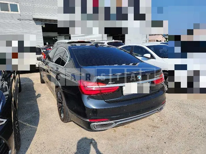 Photo 2 of 7: 2016 BMW 740Li xDrive — Korean insurance auction