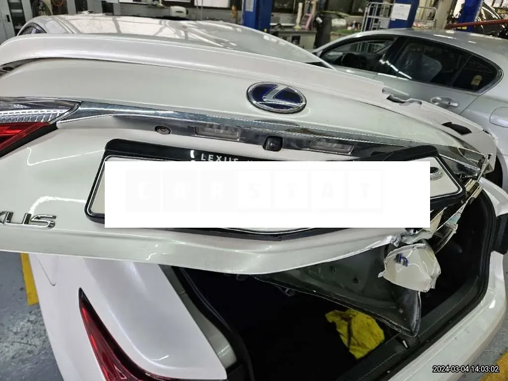 Photo 2 of 23: 2017 Lexus ES300h, VIN JTHBW1GG2H2149184 — Korean insurance auction