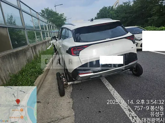 Photo 2 of 15: 2025 Kia Sportage — Korean insurance auction