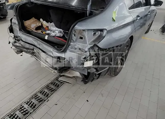 Photo 2 of 9: 2018 BMW 520d, VIN WBAJC3109JWB77768 — Korean insurance auction